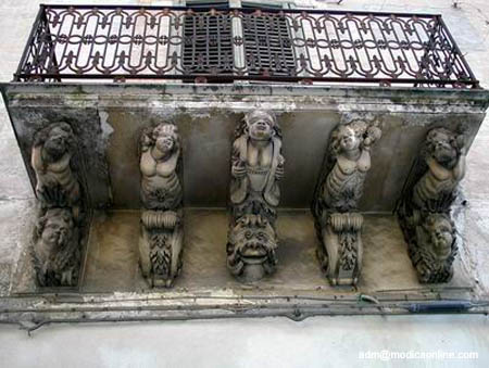 mensolone_palazzo_tedeschi