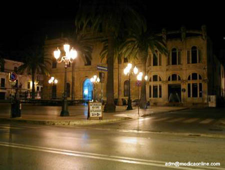piazza_matteotti_notturno